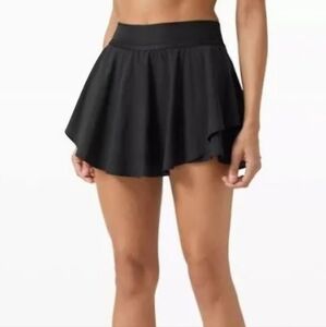 Brand new Court rival skirt black size 6